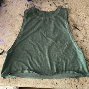 Lululemon tank